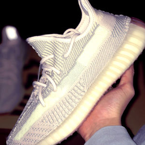 tymeless piece of green and reddish bottom